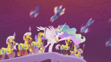 Celestia_leads_her_forces_into_battle_S5E25.png